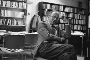 Thomas-Kuhn